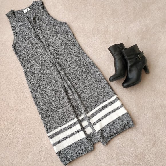 GAP Long Sweater Vest Sz XS - Picture 3 of 5